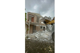 مجتمع آهن آلات سید حسین شریفی در تنکابن