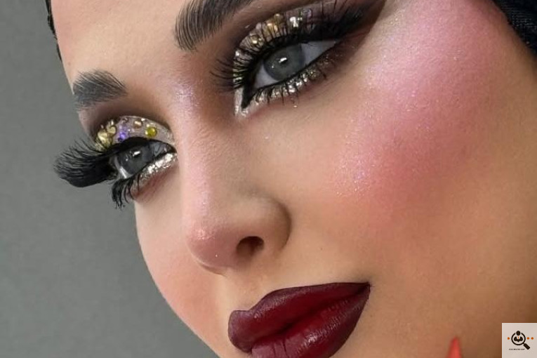 سالن آرایش و زیبایی اکلیل در پارس آباد