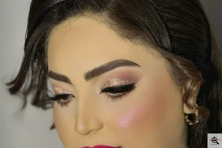 بهترین میکاپ آرتیست در بندرعباس (09172323379)