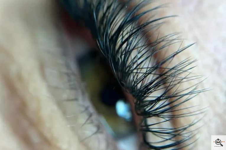 سالن آرایش و زیبایی نهال در اسلام آباد زنجان